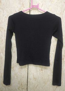 Black Top With Long Sleeves, Styled Back Knitted