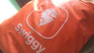 Swiggy Raincoat