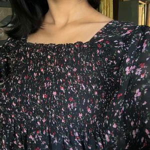 Aesthetic Black Flower Print Top ✨🫶🏼