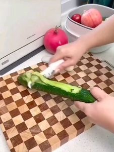 Portable Vegetable Peeler +Knife with Safe cover