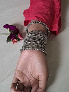 Desi Bangles 🐚🪷🦢