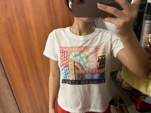 Summer Vibes Graphic Tee