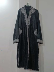 Elegant Embroidered Ethnic kurti