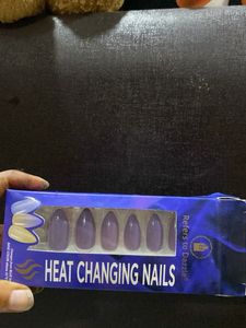 Heat Changing Nails