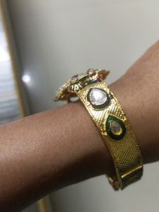 Single Kada