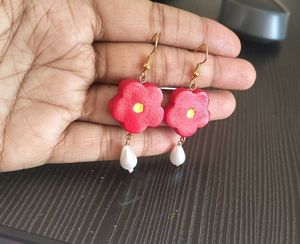 Handmade Floral Drop Earrings ♥️
