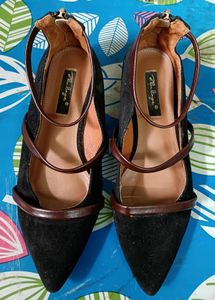 Stylish Pumps
