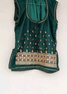Bottol Green Poshak