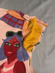 Zara Artsy Graphic Tee