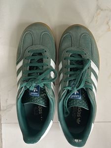 Adidas Gazelle Sneakers (UK 7) Master Copy
