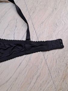 combo like new  bra n panty  comb