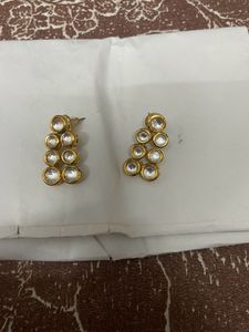 Gold Kundan Necklace &amp; Earring Set