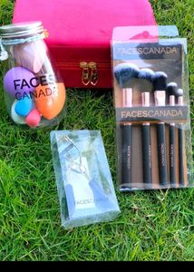Faces Canada Combo
