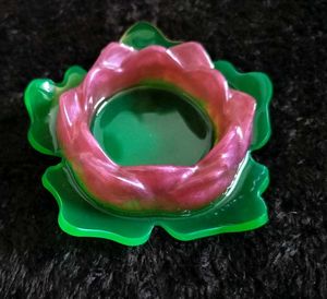 Resin Lotus Candle Holders - Set of 5