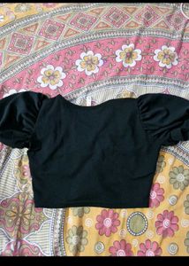 Black Puff Sleeve Crop Top