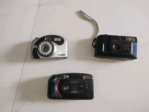 Vintage Point &amp; Shoot Camera Bundle