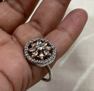 Adjustable Finger Ring