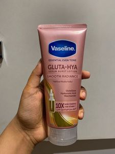 Vaseline Gluta-Hya Serum Burst Lotion