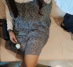 Kudiyo mini georgette sleeveless summer dress