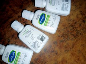 4 Cetaphil Moisturizing Lotion
