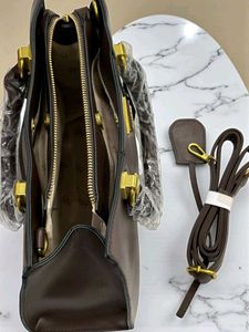 GUESS 12 AA QUALITY HANDBAG @SALE