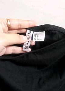 H&amp;M Black Short Tube Top