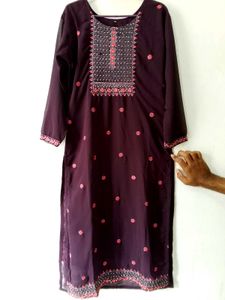 Elegant Embroidered Kurti