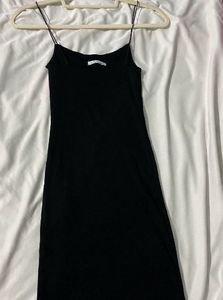 zara fitted dress in black ☻