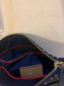 Tommy  hilfiger sling bag