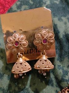 Elegant Gold- Accessory