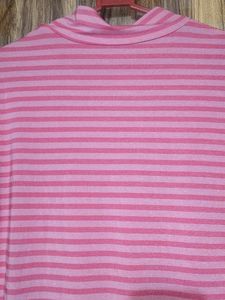 New Wolsey Turtle Neck Sweatshirt