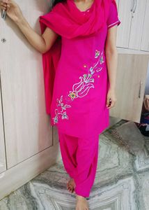 !!Sale!!💗Hot Pink Kurta Salwar Dupatta Set..💗