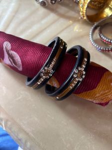 Women Lakh Bangles Made In Jaipur