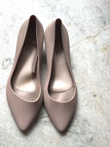 Peach Flats