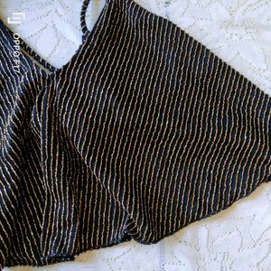 Black Golden Glittery Top 🖤✨