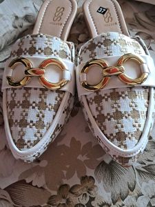 New Flats Multicolor ( NO BOX )