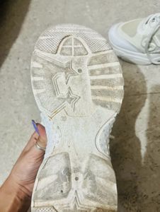 White &#39;SUP&#39; Sneakers