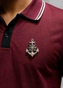 Gold Anchor Broch ⚓