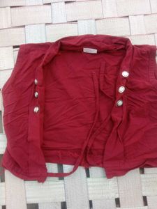 maroon cauler jaket
