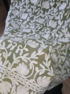 Chikankari Embroidered Tunic💫