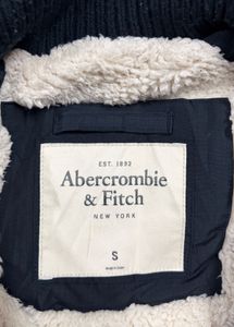 Abercrombie &amp; Fitch Puffer Vest