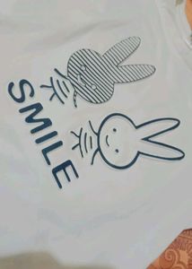 Cute Bunny &#39;Smile&#39; Graphic Tee