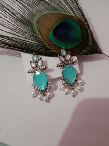 Aqua Bloom: Oxidized Silver Earrings with Pearl
