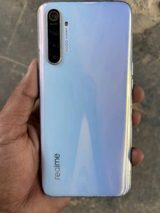 Realme XT