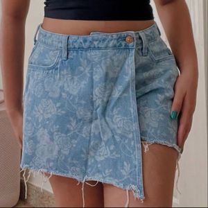 Floral Denim Mini Shorts That Looks Like A Skirt