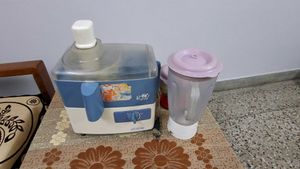 Maharaja Whiteline Juicer Mixer Grinder