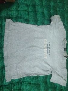 T- Shirt