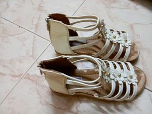 Cute White Sandals Size 4