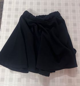Black Skirt