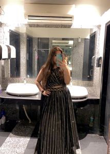 Black Lehenga Without Belt. With One Side Dupatta